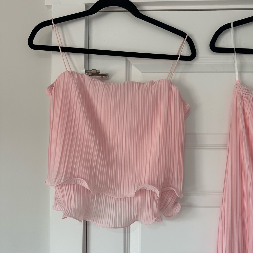 Commense Pleated Pink Ruffle Skirt Set - Picture 7 of 7